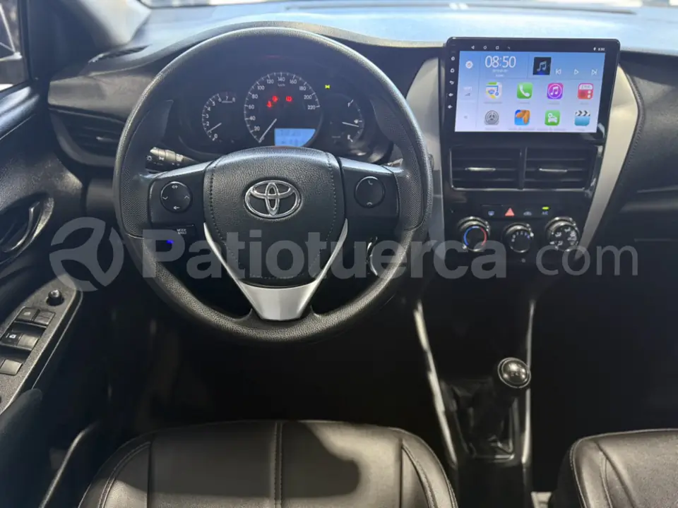 Foto 14 de Toyota Yaris