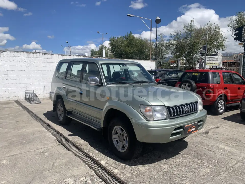 Foto 2 de Toyota Land Cruiser Prado