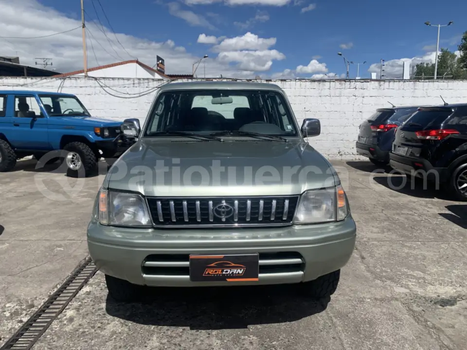 Foto 3 de Toyota Land Cruiser Prado