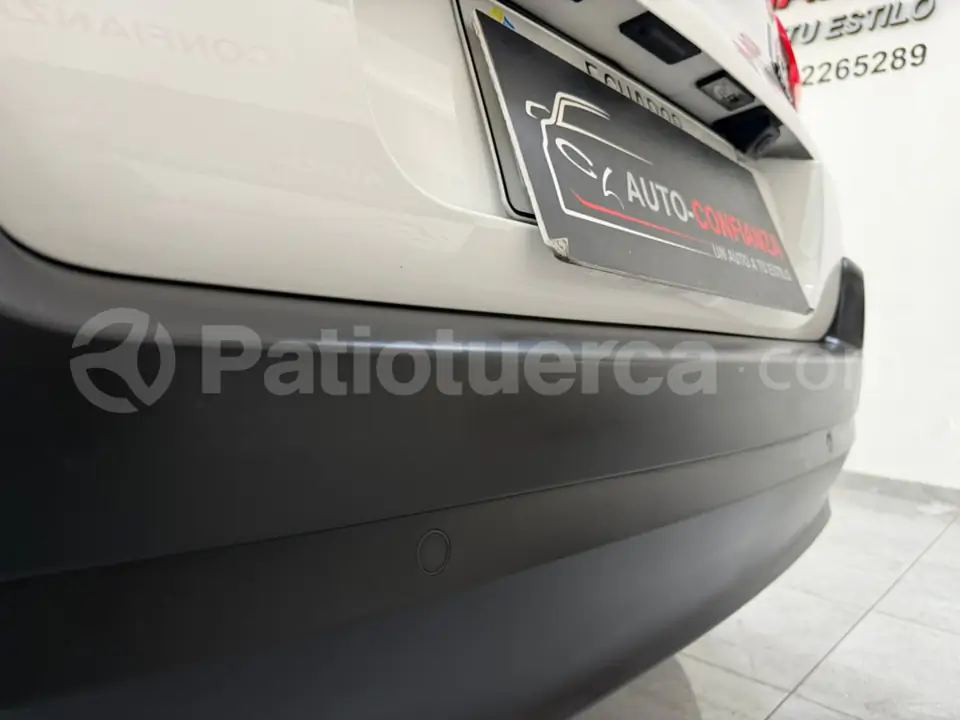 Foto 8 de Citroen C3 SHINE