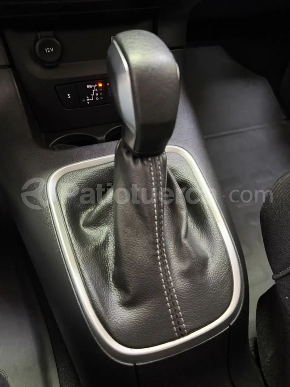 Foto 26 de Citroen C3 SHINE