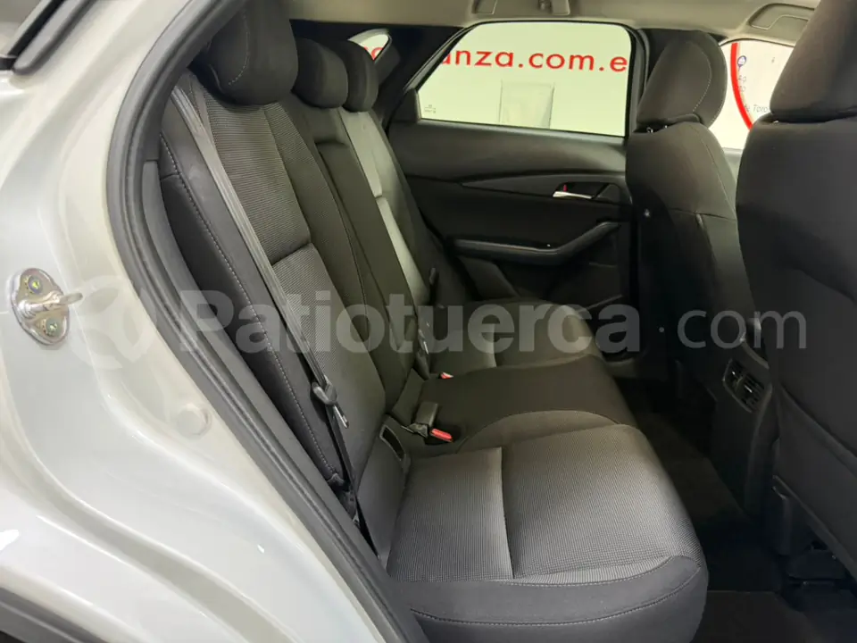 Foto 16 de Mazda CX-30 CORE