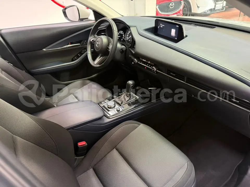 Foto 16 de Mazda CX-30