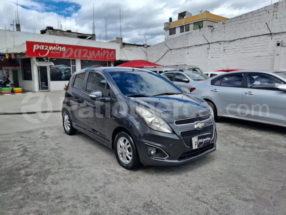 Foto 5 de Chevrolet Spark GT