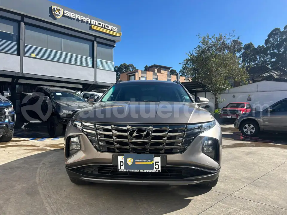 Foto 2 de Hyundai TUCSON NX4E GL