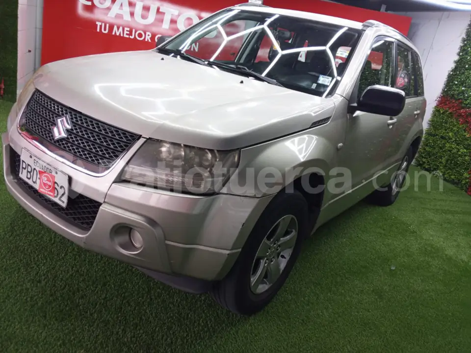 Foto 2 de Chevrolet Grand Vitara SZ