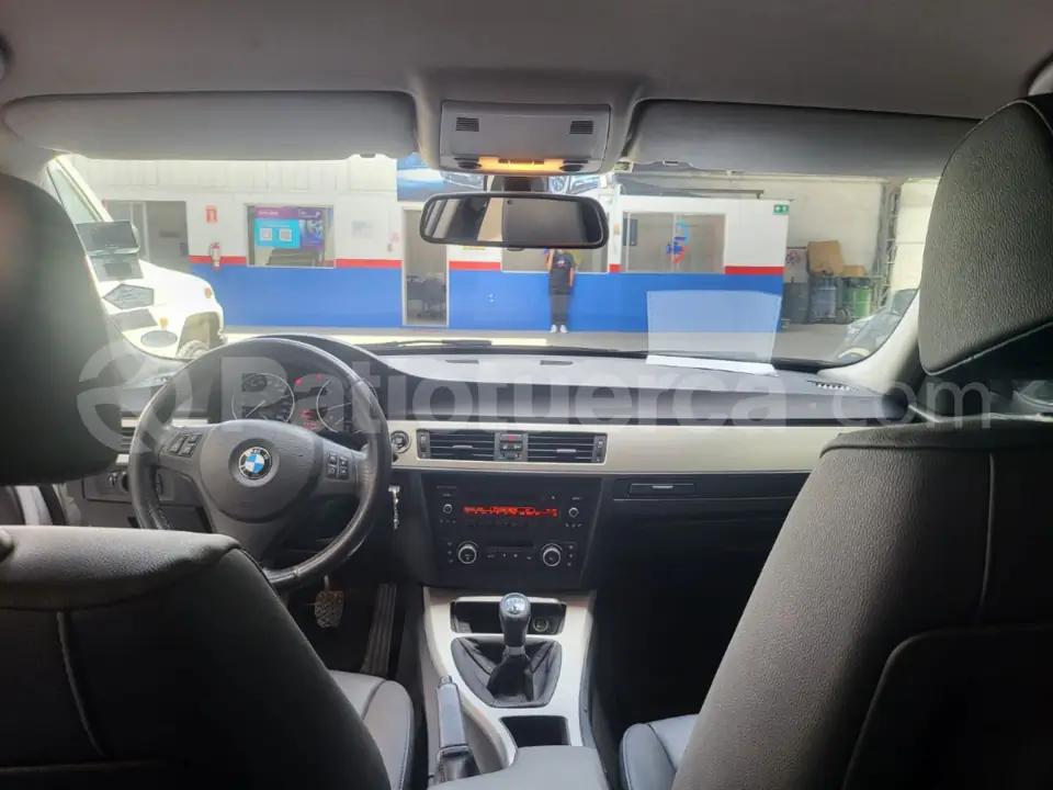 Foto 3 de BMW 320i