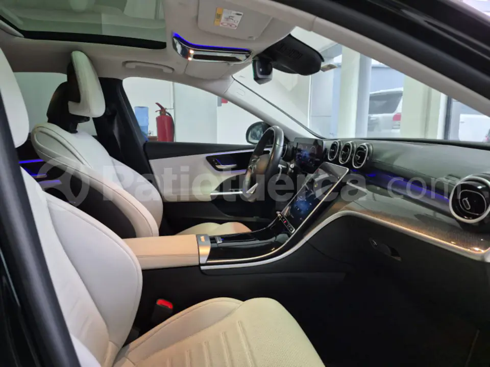 Foto 7 de Mercedes Benz C300 AMG LINE