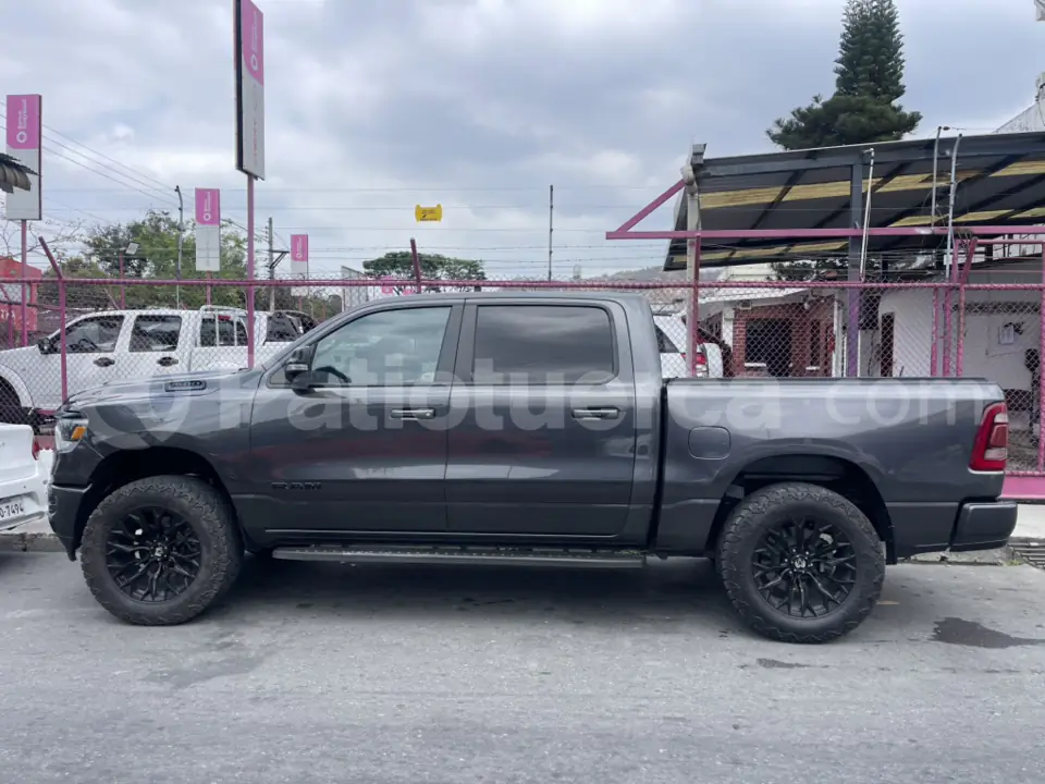 Foto 7 de Dodge RAM 1500