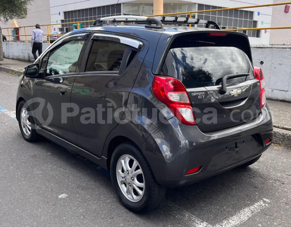 Foto 7 de Chevrolet Spark