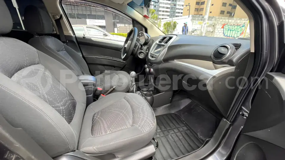 Foto 12 de Chevrolet Spark