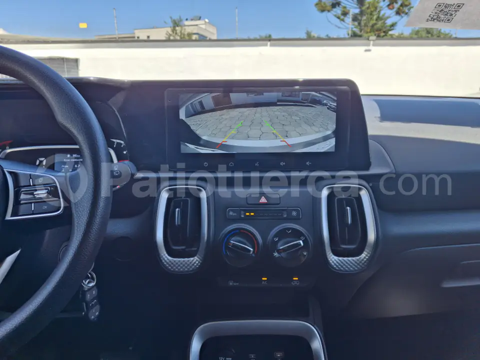 Foto 13 de Kia Sonet GT LINE