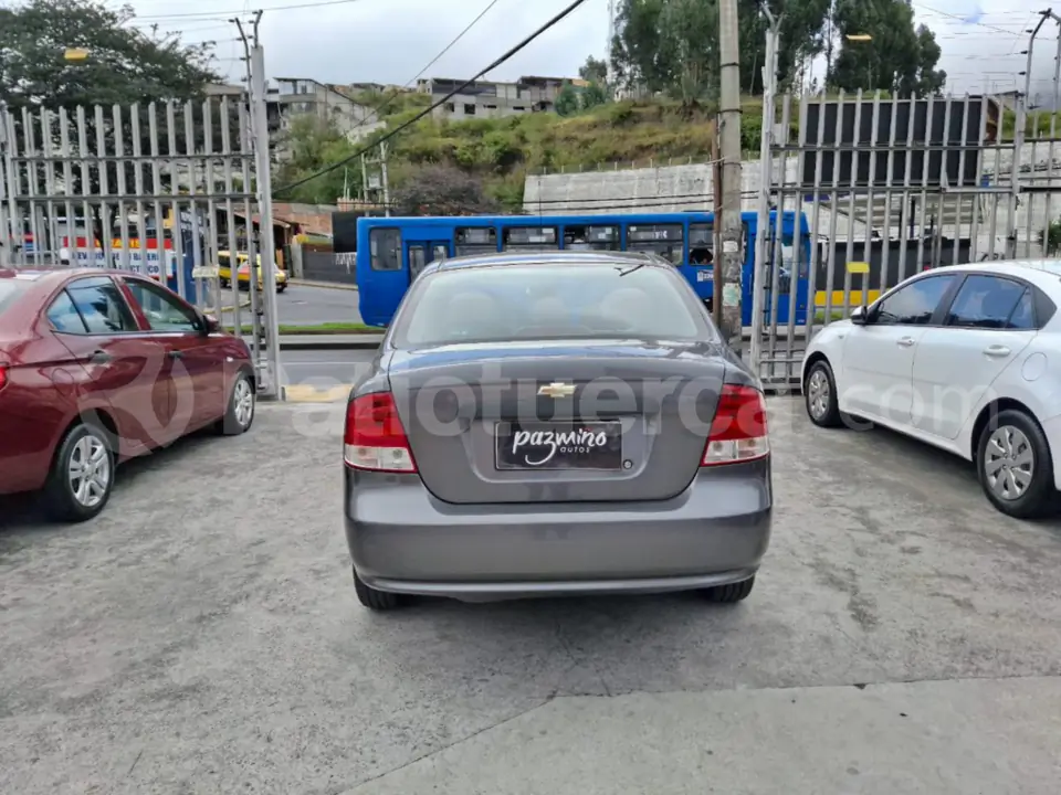 Foto 5 de Chevrolet Aveo Family