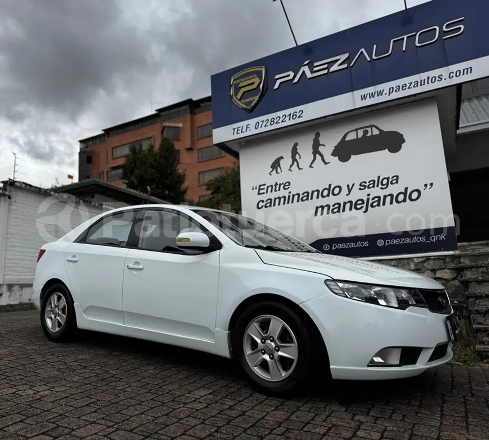 Foto 1 de Kia Cerato