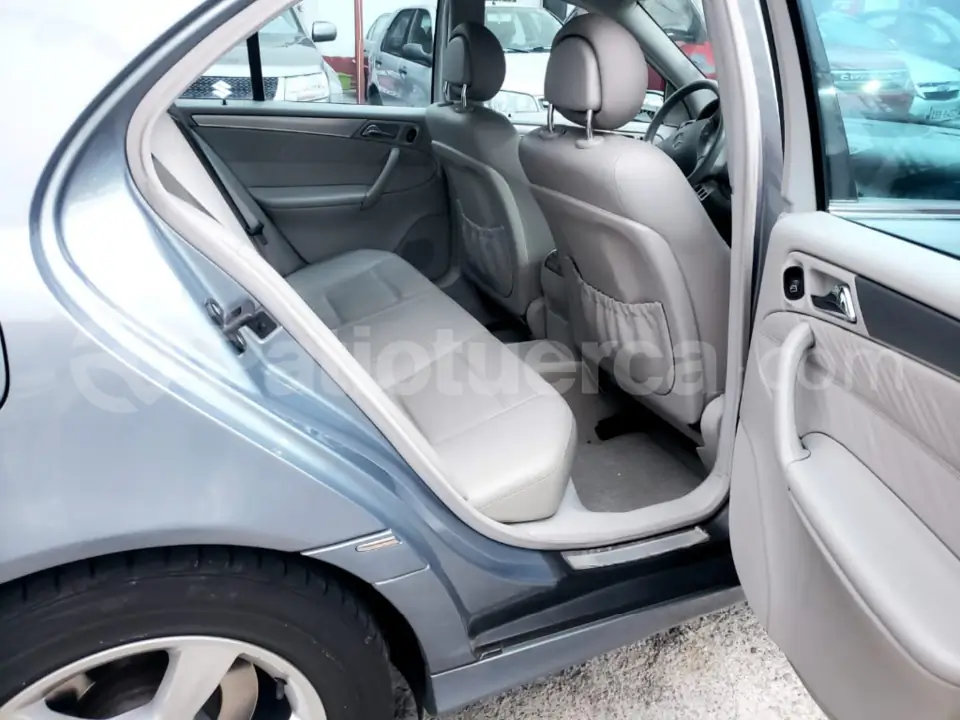 Foto 13 de Mercedes Benz C230 Kompresor