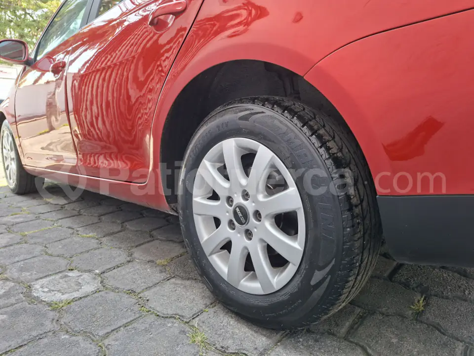Foto 7 de Volkswagen Bora Style Active 2.5 4P