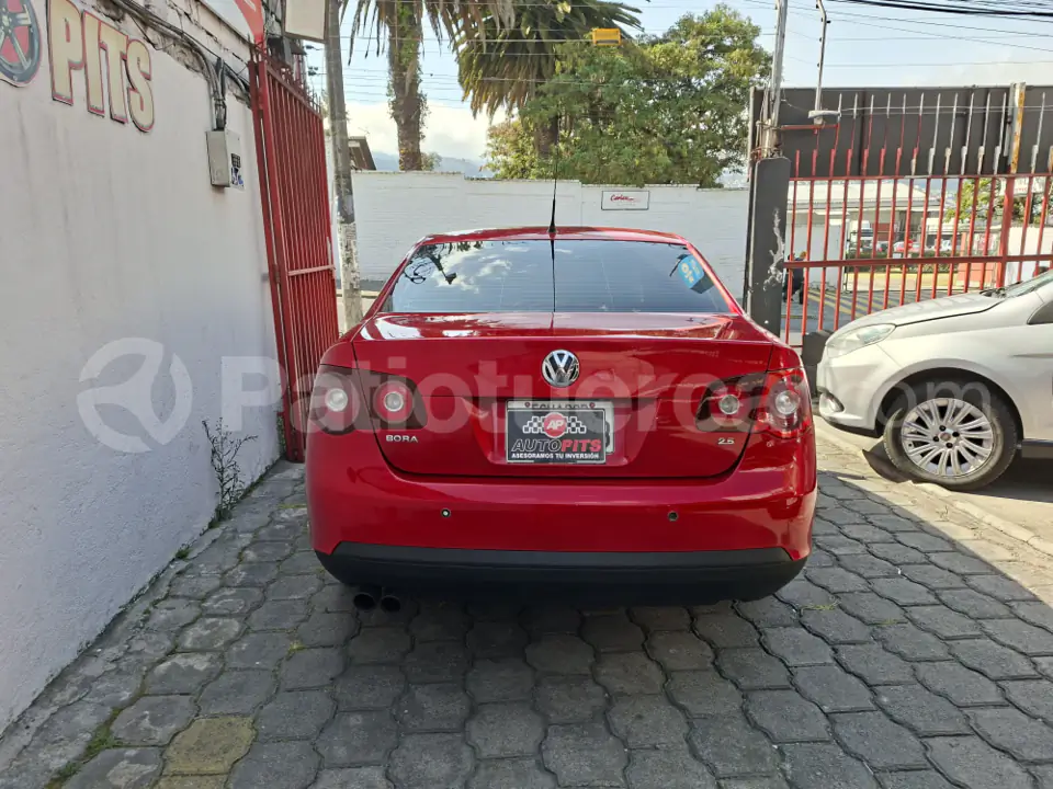 Foto 4 de Volkswagen Bora Style Active 2.5 4P