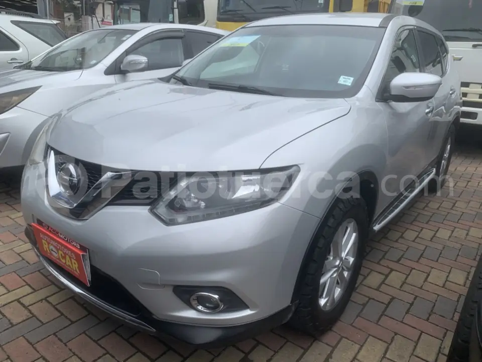 Foto 1 de Nissan XTRAIL SENSE