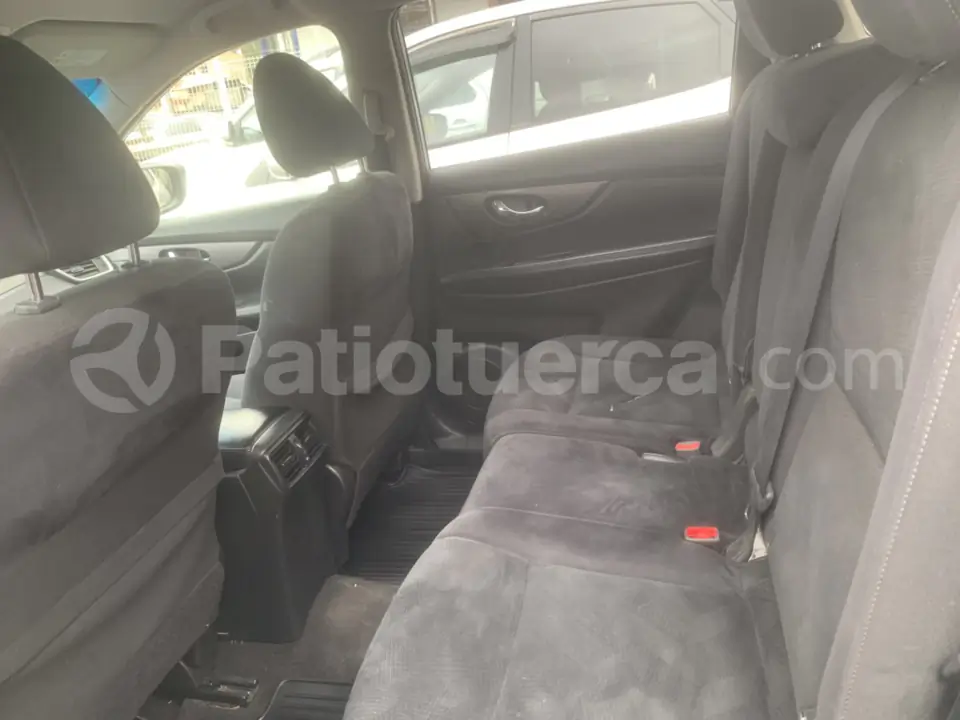 Foto 5 de Nissan XTRAIL SENSE