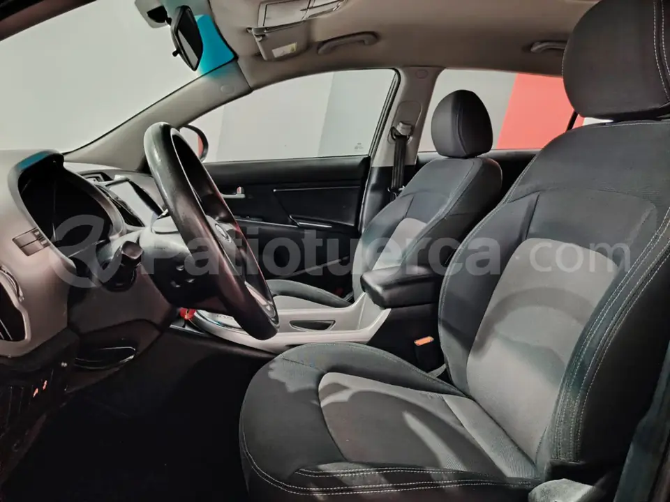 Foto 13 de Kia Sportage SL AT