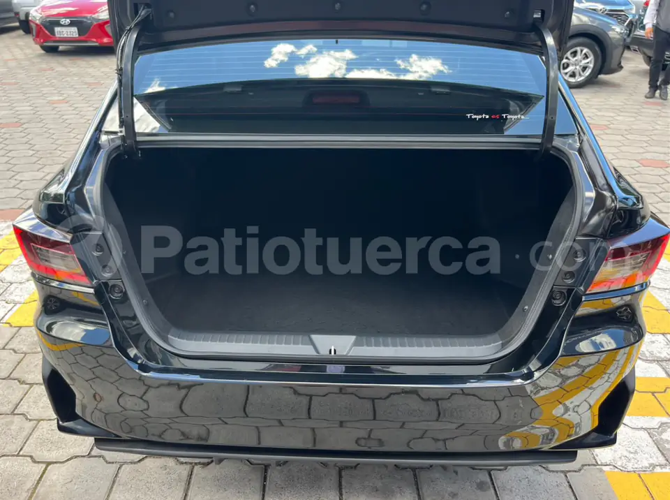 Foto 8 de Toyota Yaris