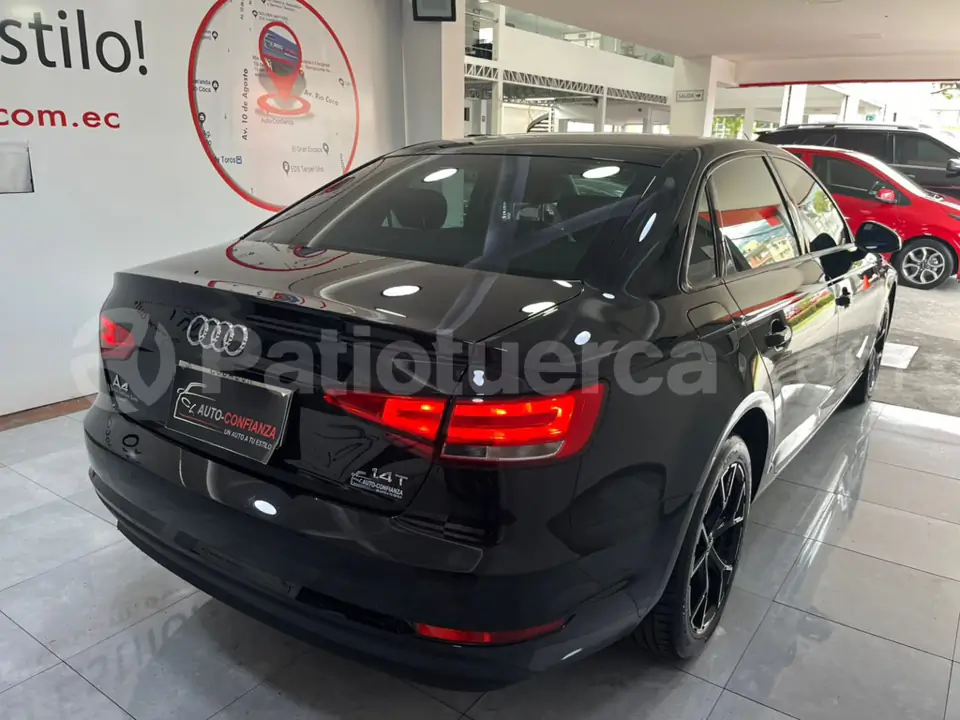 Foto 10 de Audi A4 TFS