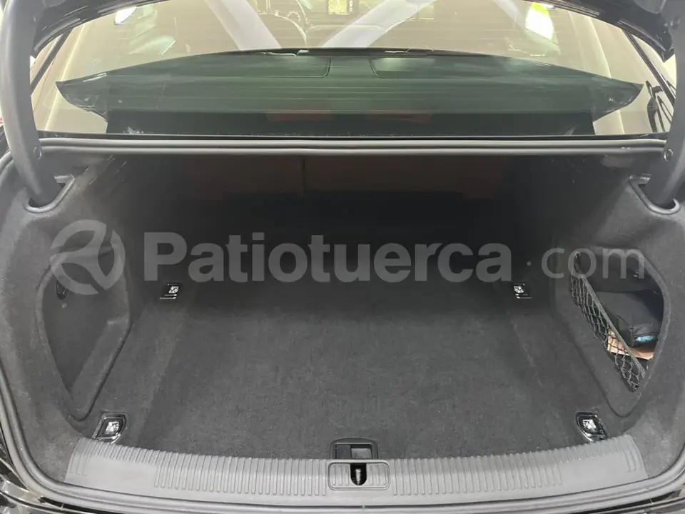 Foto 11 de Audi A4 TFS