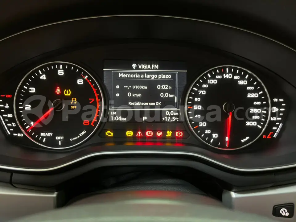 Foto 31 de Audi A4 TFS