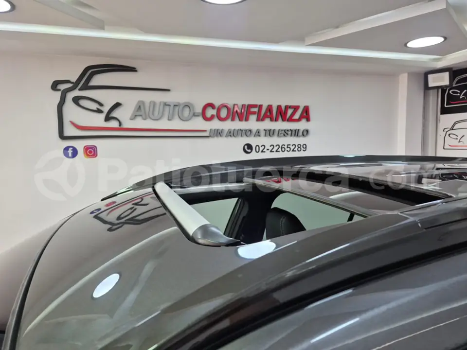 Foto 31 de Toyota COROLLA CROSS