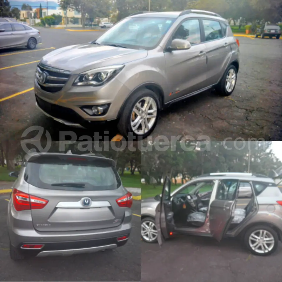 Foto 2 de Changan CS 35 Luxury