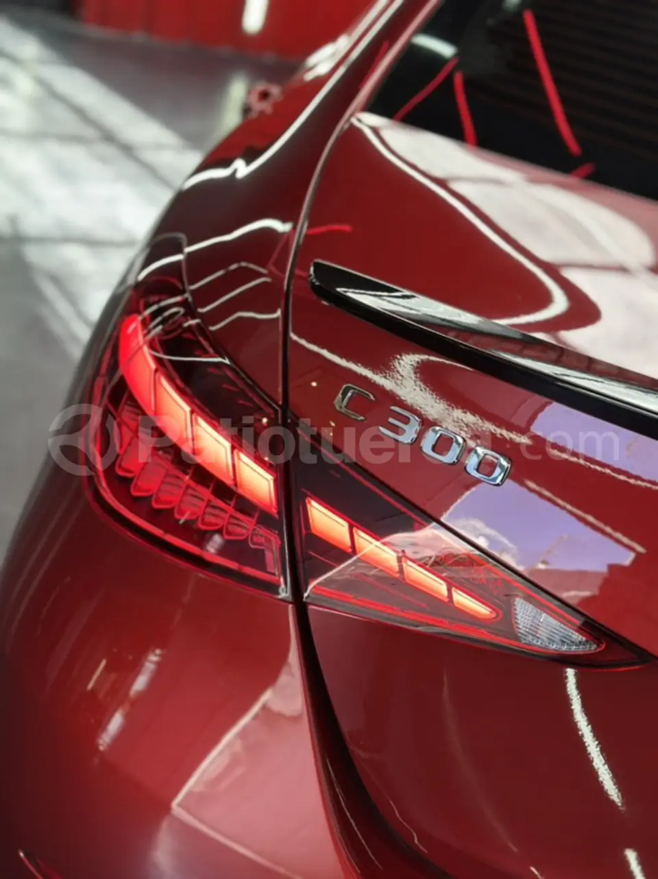 Foto 19 de Mercedes Benz C300 AMG LINE