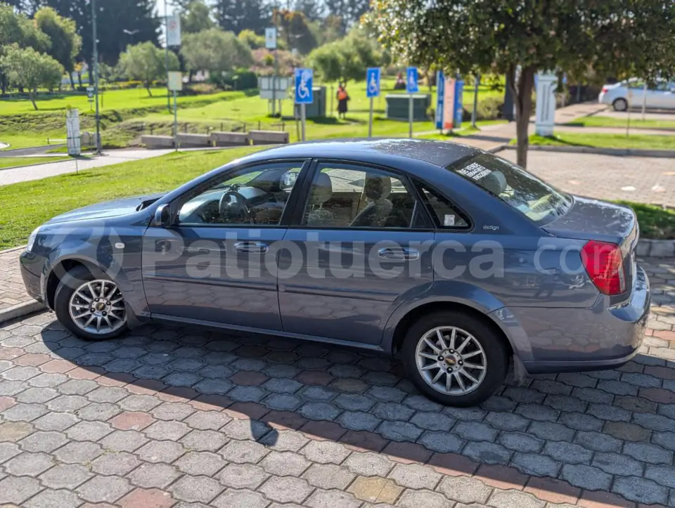 Foto 13 de Chevrolet Optra