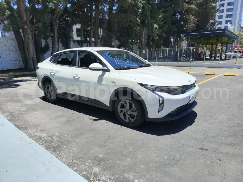 Foto 3 de Kia K3 X-LINE