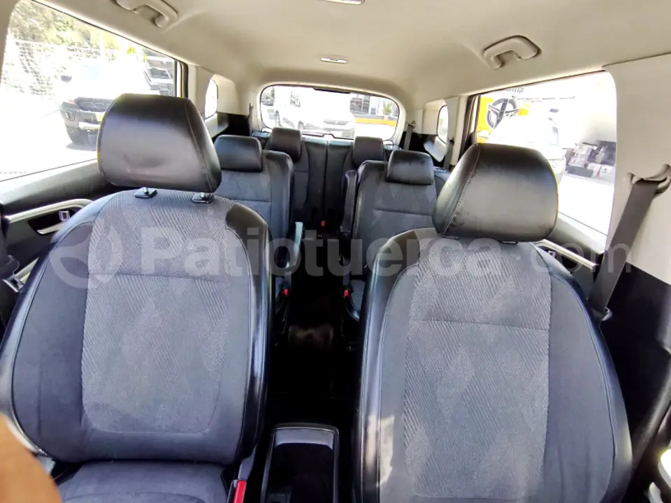 Foto 10 de Kia Carens