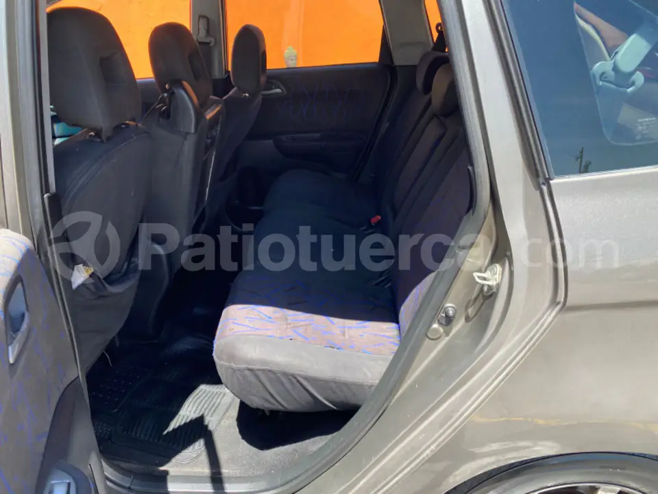 Foto 5 de Honda FR-V