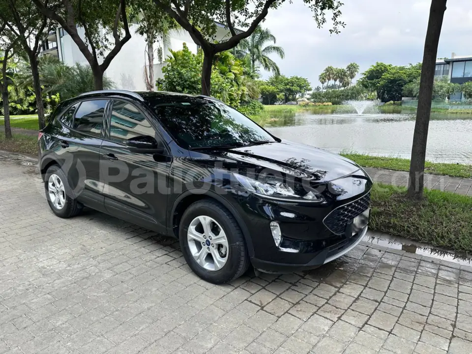 Foto 2 de Ford Escape Trend