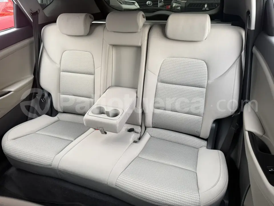 Foto 19 de Hyundai TUCSON TL