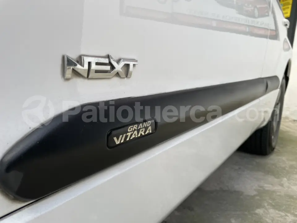 Foto 20 de Suzuki Grand Vitara SZ Next Sport 2.4