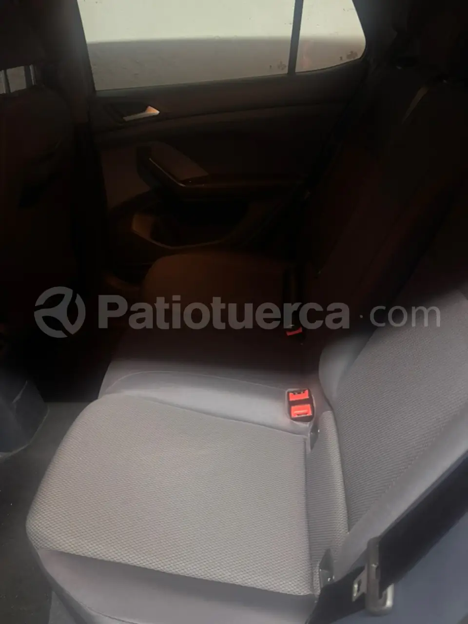 Foto 9 de Volkswagen T-Cross  Trendline