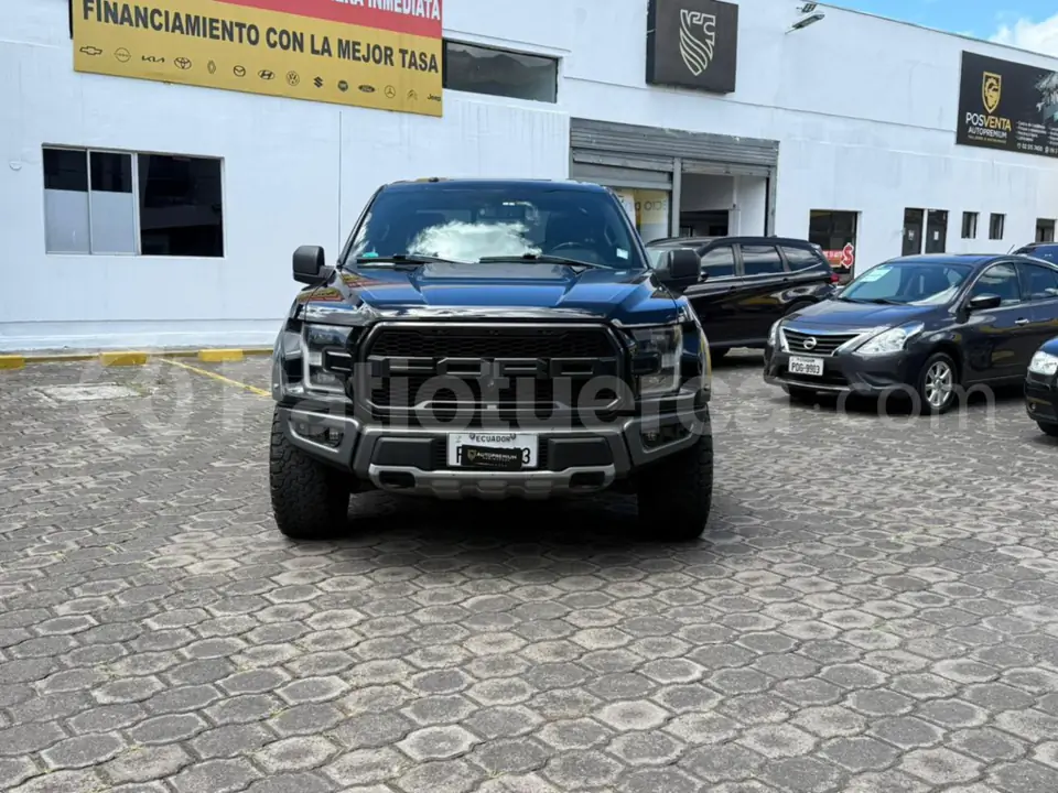 Foto 2 de Ford F150 Raptor AC