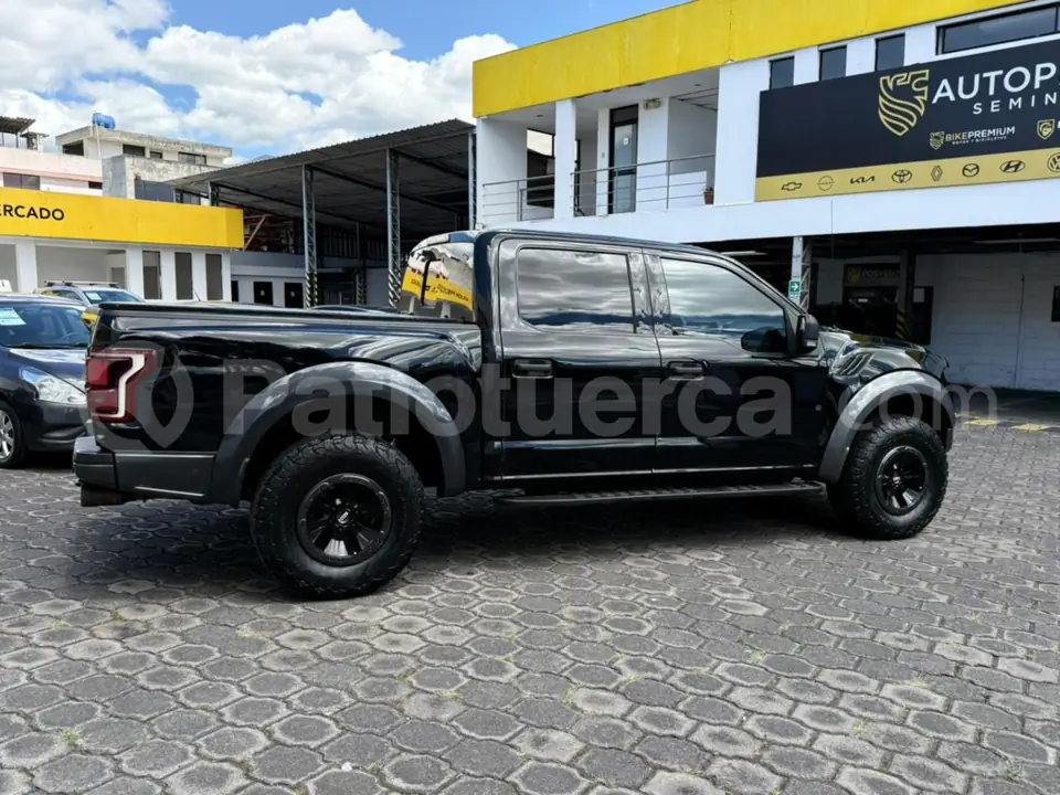 Foto 7 de Ford F150 Raptor AC