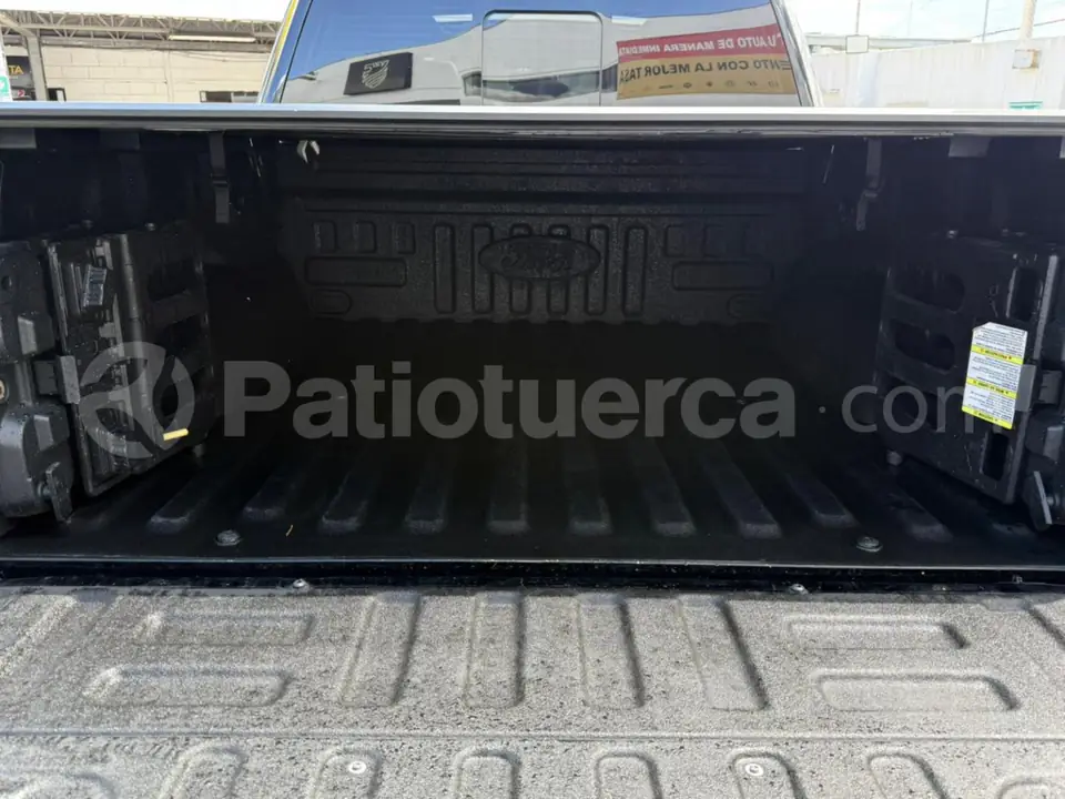 Foto 12 de Ford F150 Raptor AC