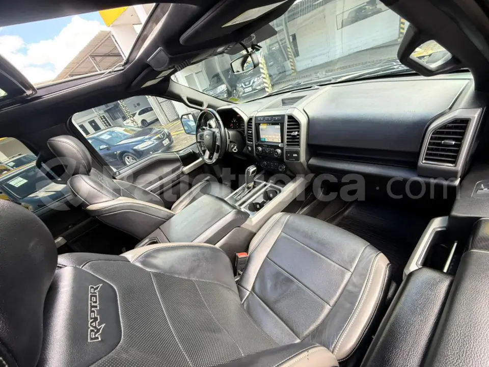 Foto 21 de Ford F150 Raptor AC