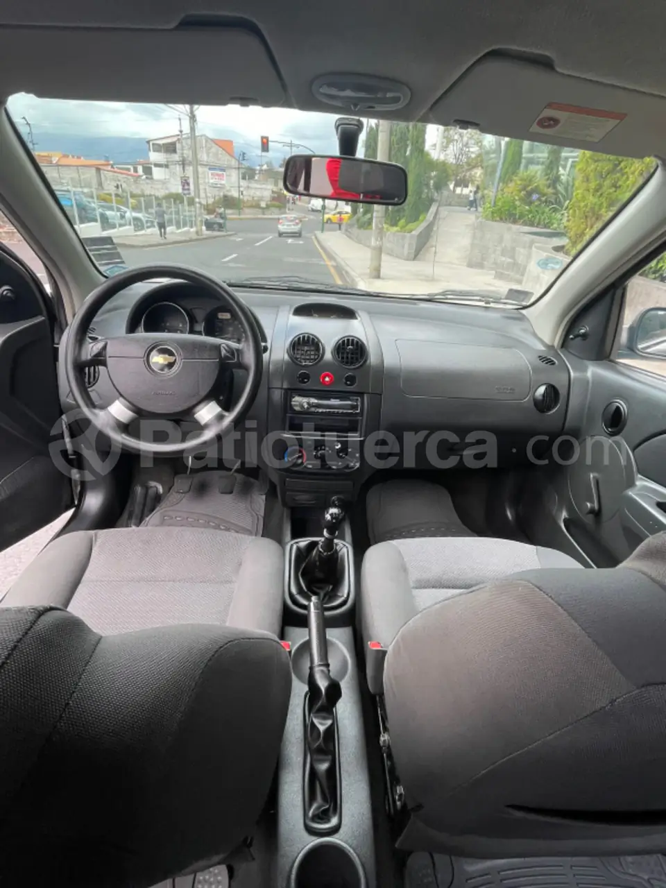 Foto 6 de Chevrolet Aveo Family
