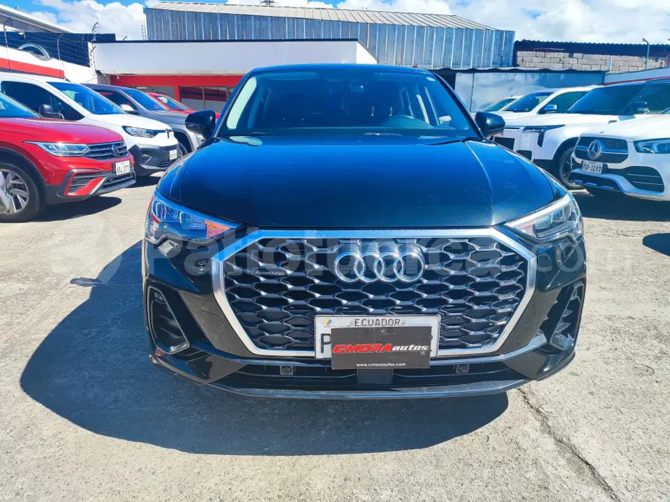 Foto 2 de Audi Q3 SPORTBACK
