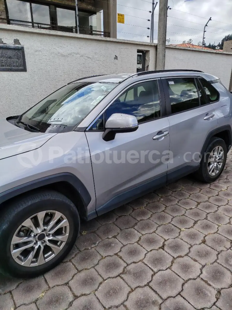 Foto 4 de Toyota NEW RAV 4