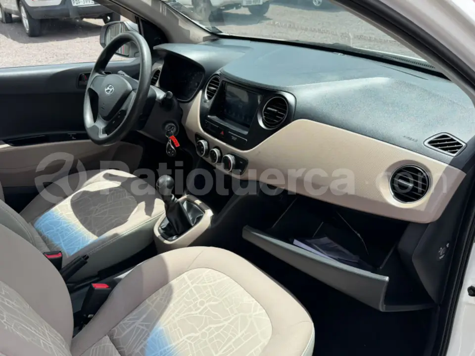Foto 8 de Hyundai GRAN I10