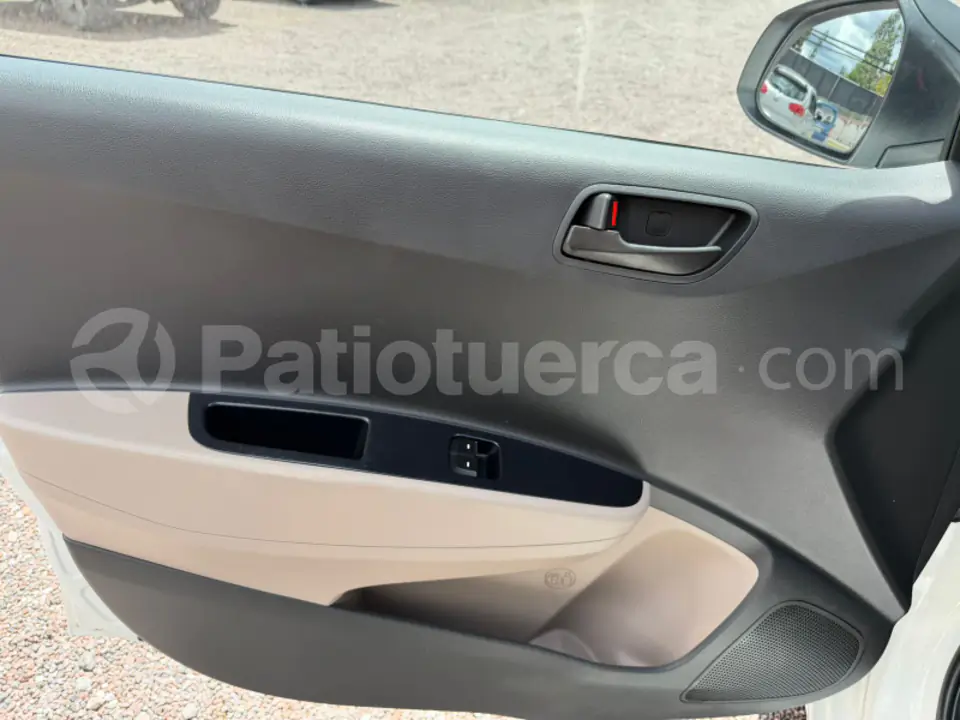 Foto 17 de Hyundai GRAN I10