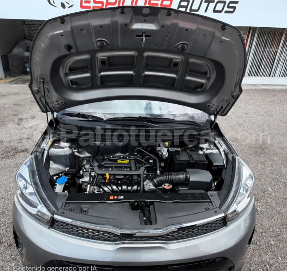 Foto 5 de Kia Soluto LX