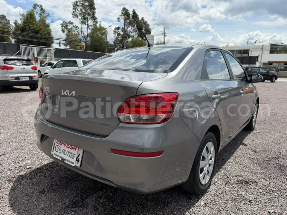 Foto 6 de Kia Soluto LX